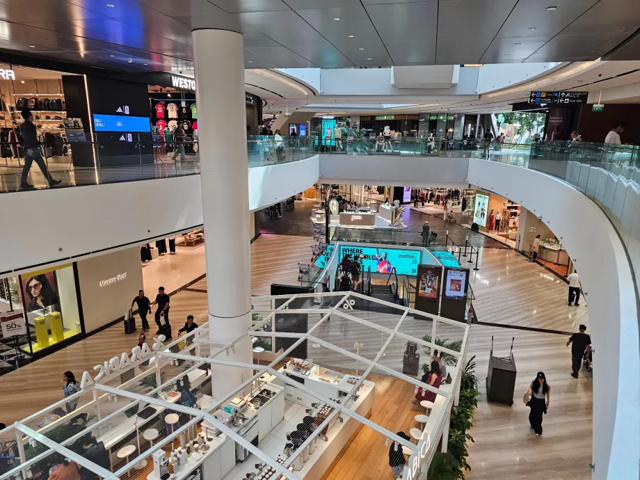 Магазини в JEWEL