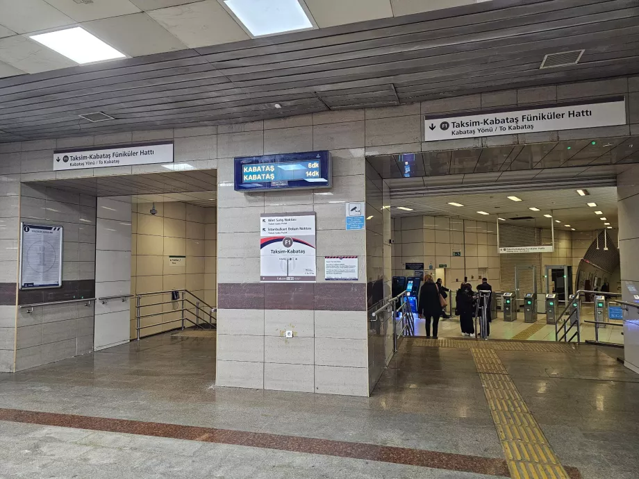 Переїзд до канатної дороги