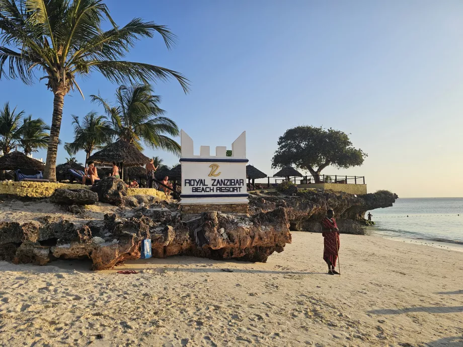 Курортний готель Royal Zanzibar Beach Resort у Нунгві