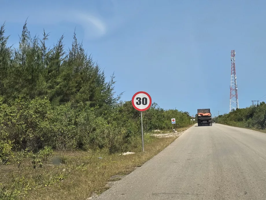 Знак обмеження швидкості