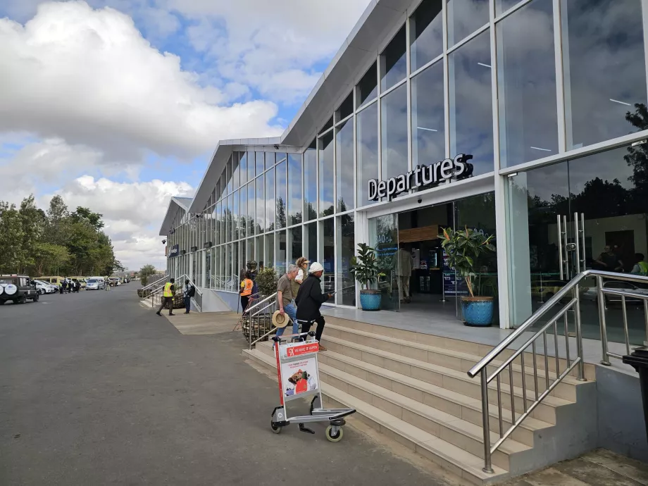 Зал вильоту