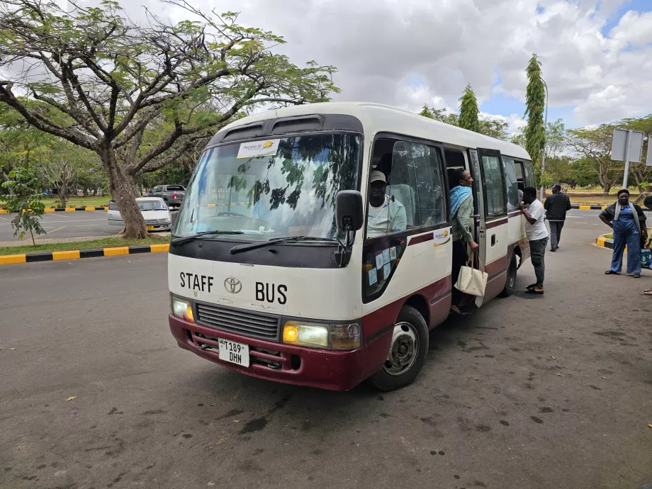 Прецизійний повітряний шатл-автобус
