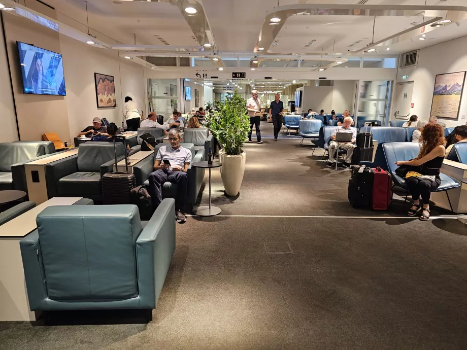Загальна атмосфера SkyLounge