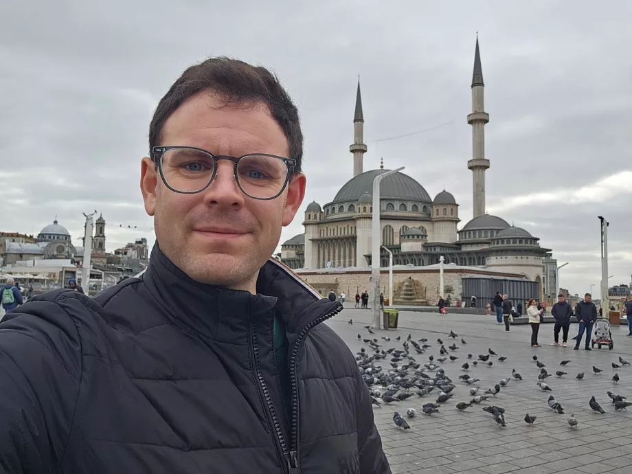 Я на площі Таксім