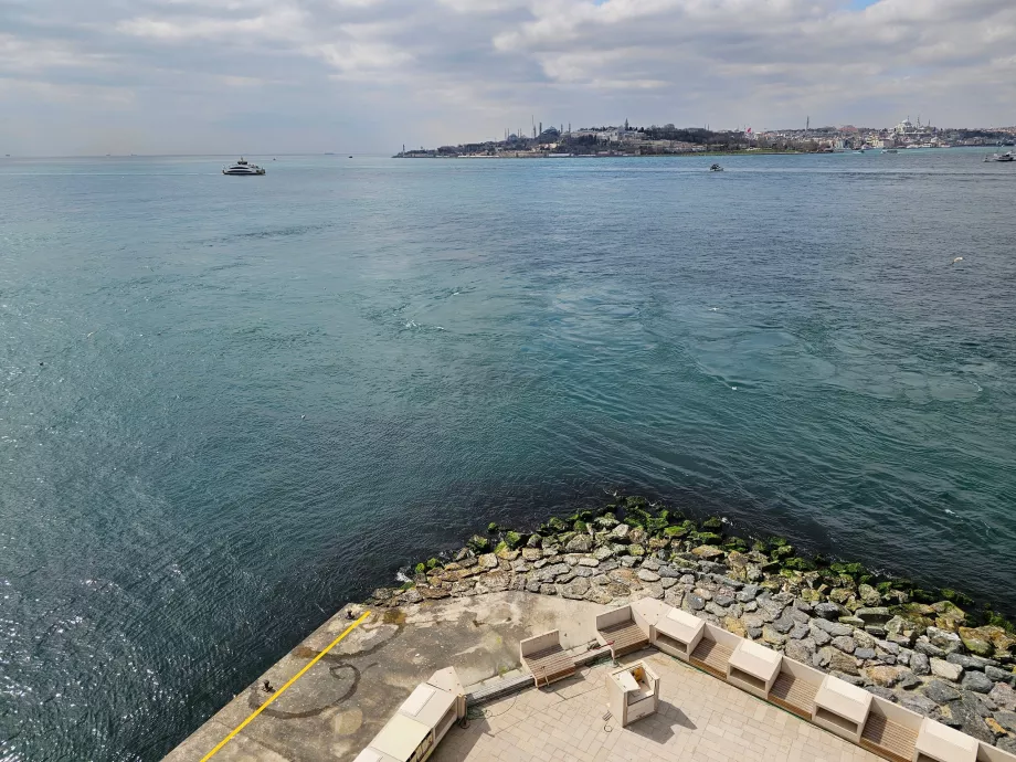 Вежа для дівчат