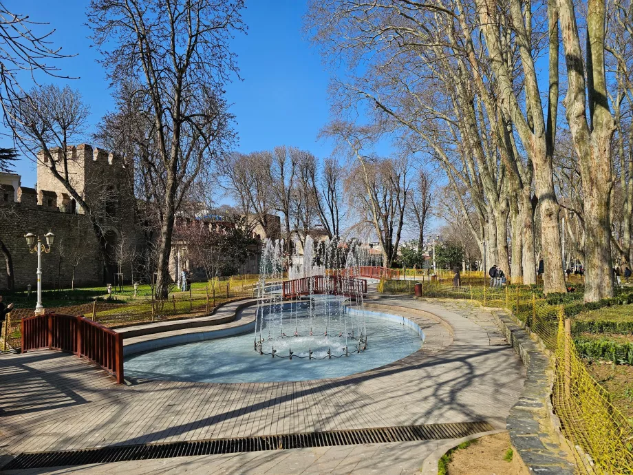 Парк Гюльхане