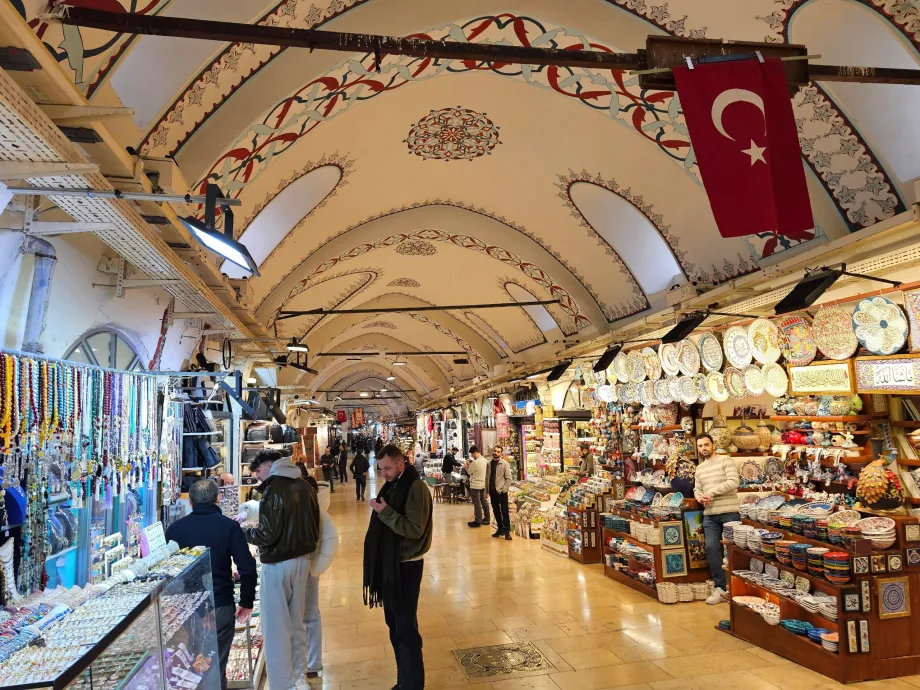 Великий базар