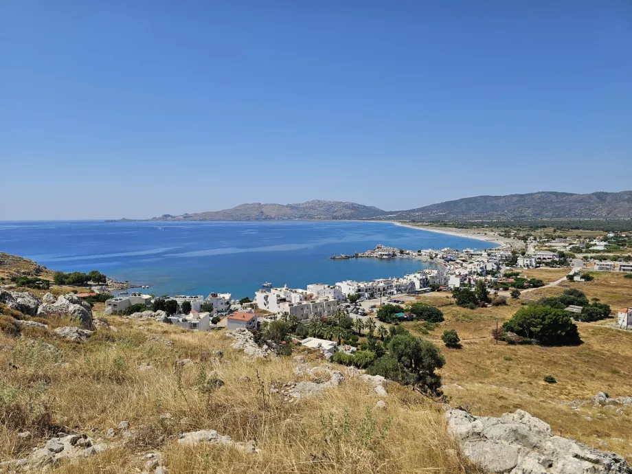 Чаракі.