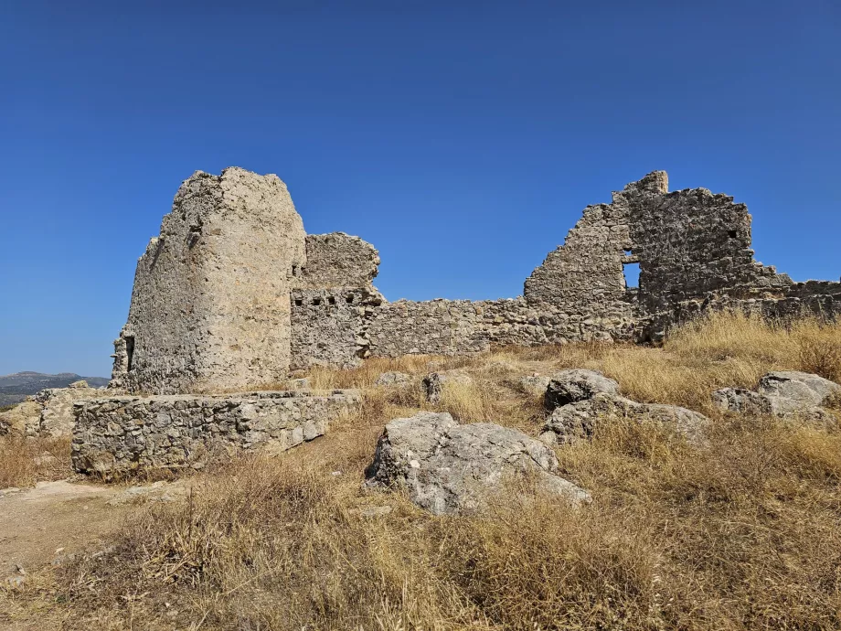 Замок Аскліпіо