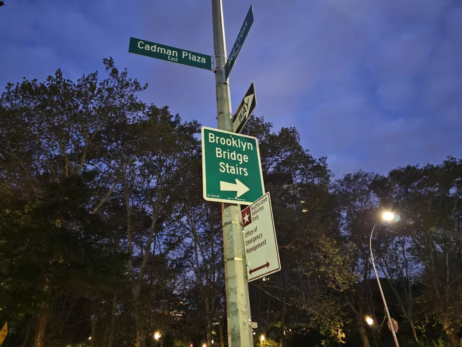 Як дістатися до Бруклінського мосту
