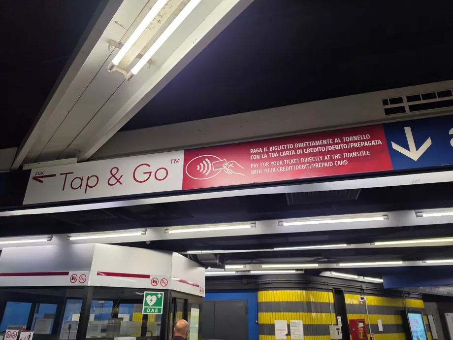 Інформація про безконтактну оплату проїзду в метро