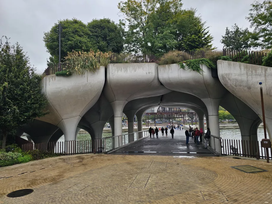 Маленький острів