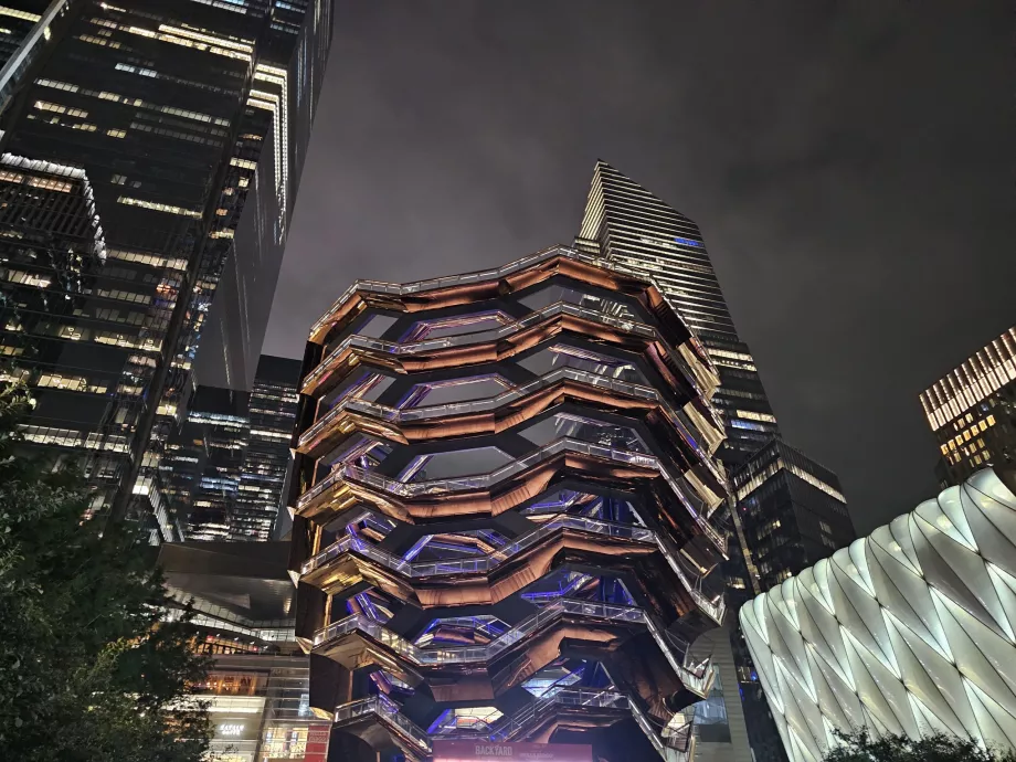 Нічний корабель