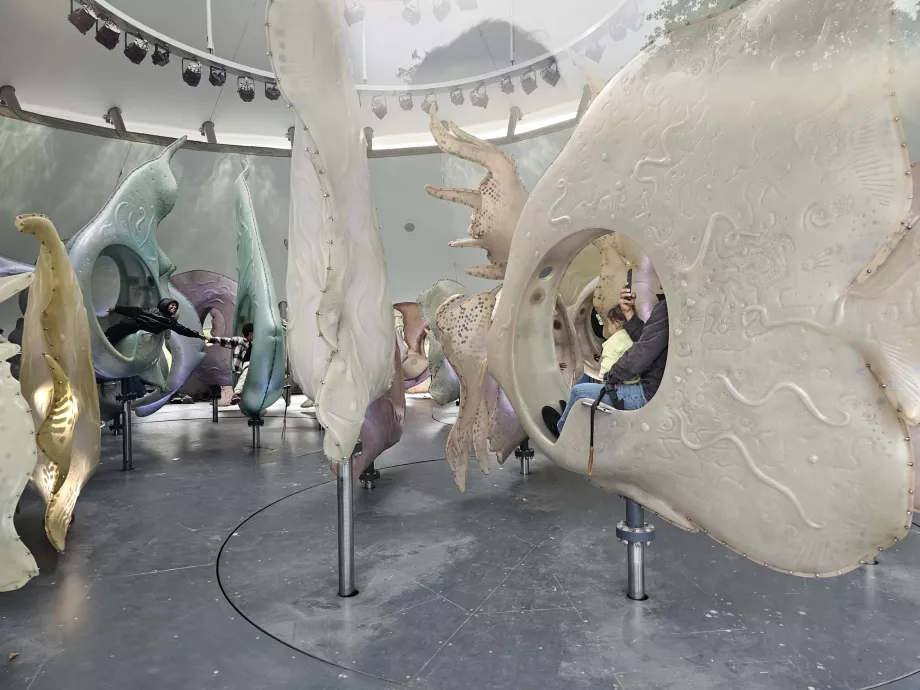 Морська карусель