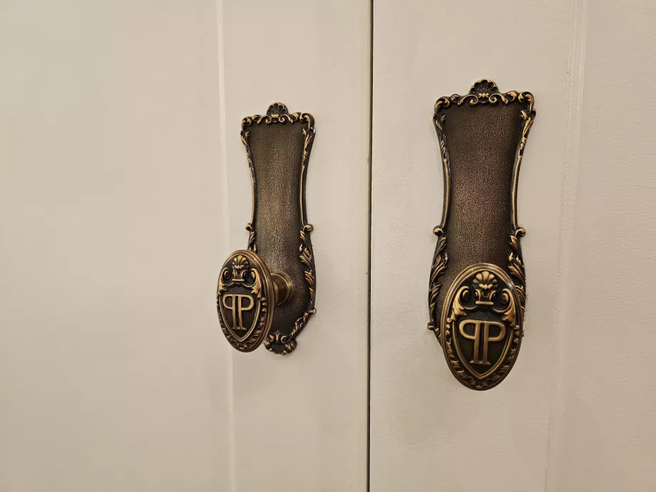 Деталь ручки