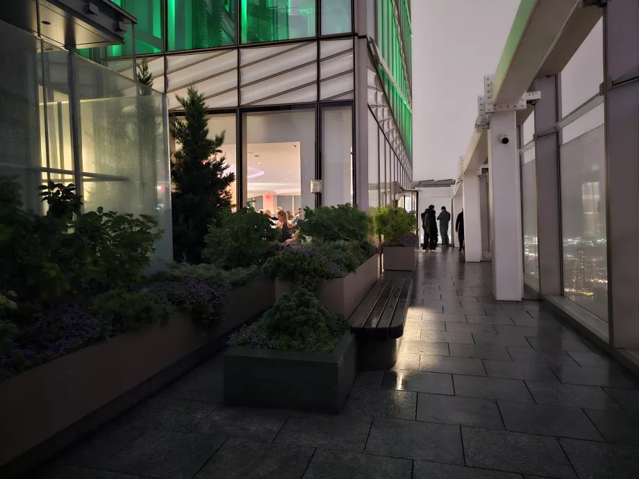 Summit One Vanderbilt, відкрита тераса