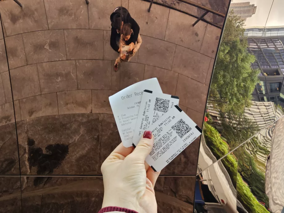 Квитки на Vessel