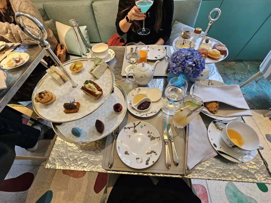 Блакитна скринька, свято