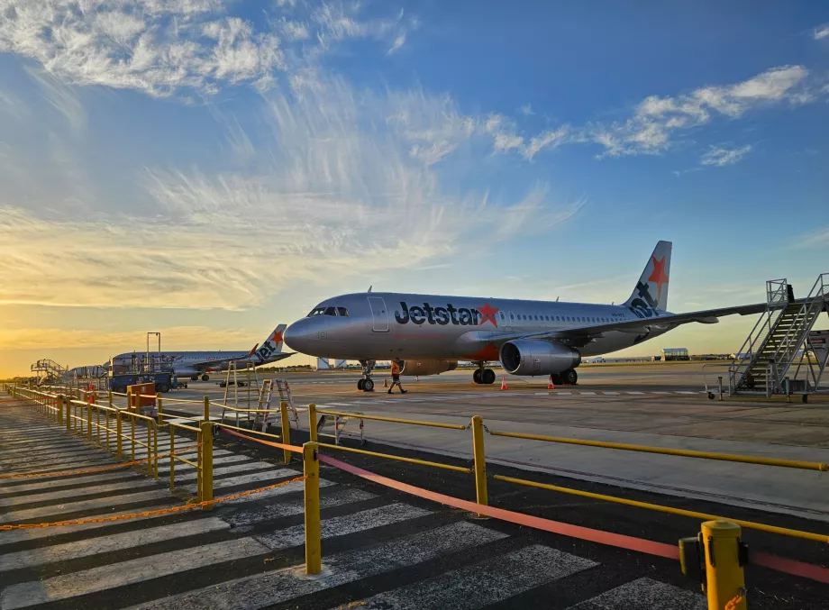 Авіакомпанія Jetstar, Airbus A320 в аеропорту Авалон