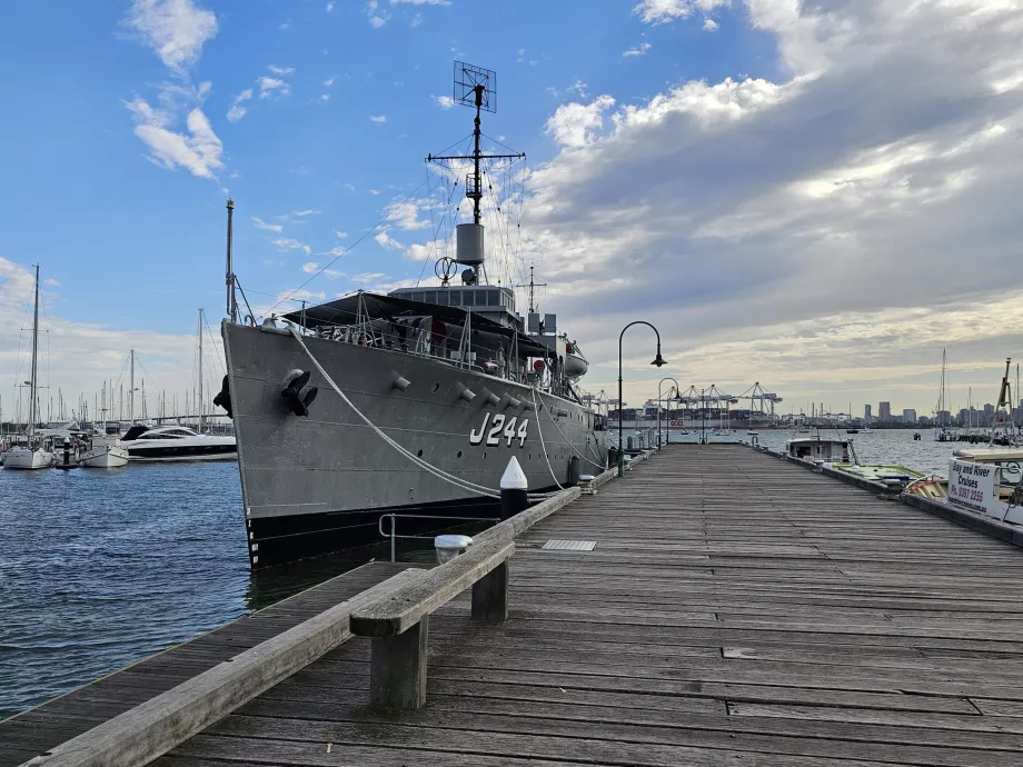 HMAS Каслмейн