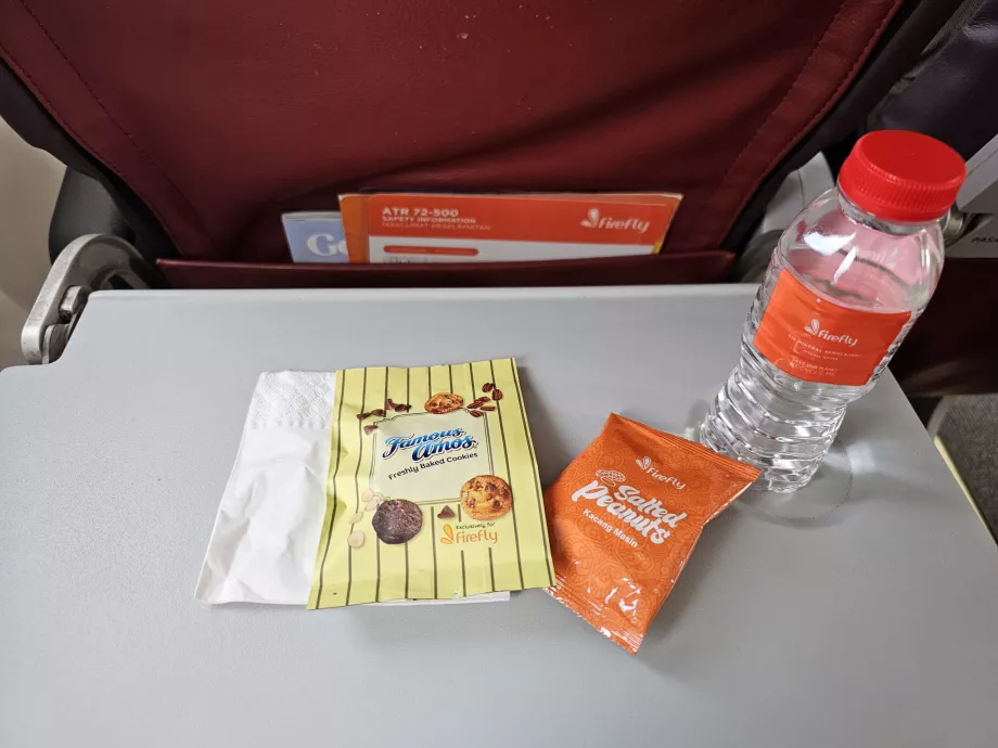 Безкоштовні закуски в польоті
